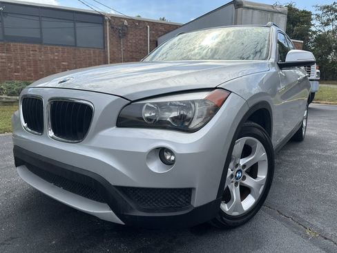 Used 2013 BMW X1 sDrive28i image 1