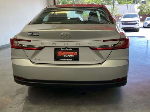 Certified 2025 Toyota Camry LE FWD image 4