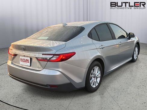 Certified 2025 Toyota Camry LE FWD image 6