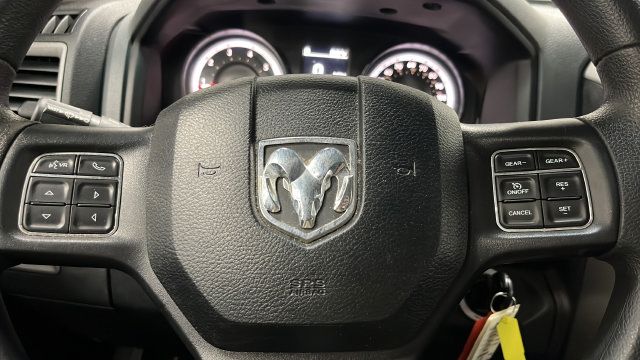 Used 2018 RAM 1500 Express w/ Express Value Package AWD/4WD image 15