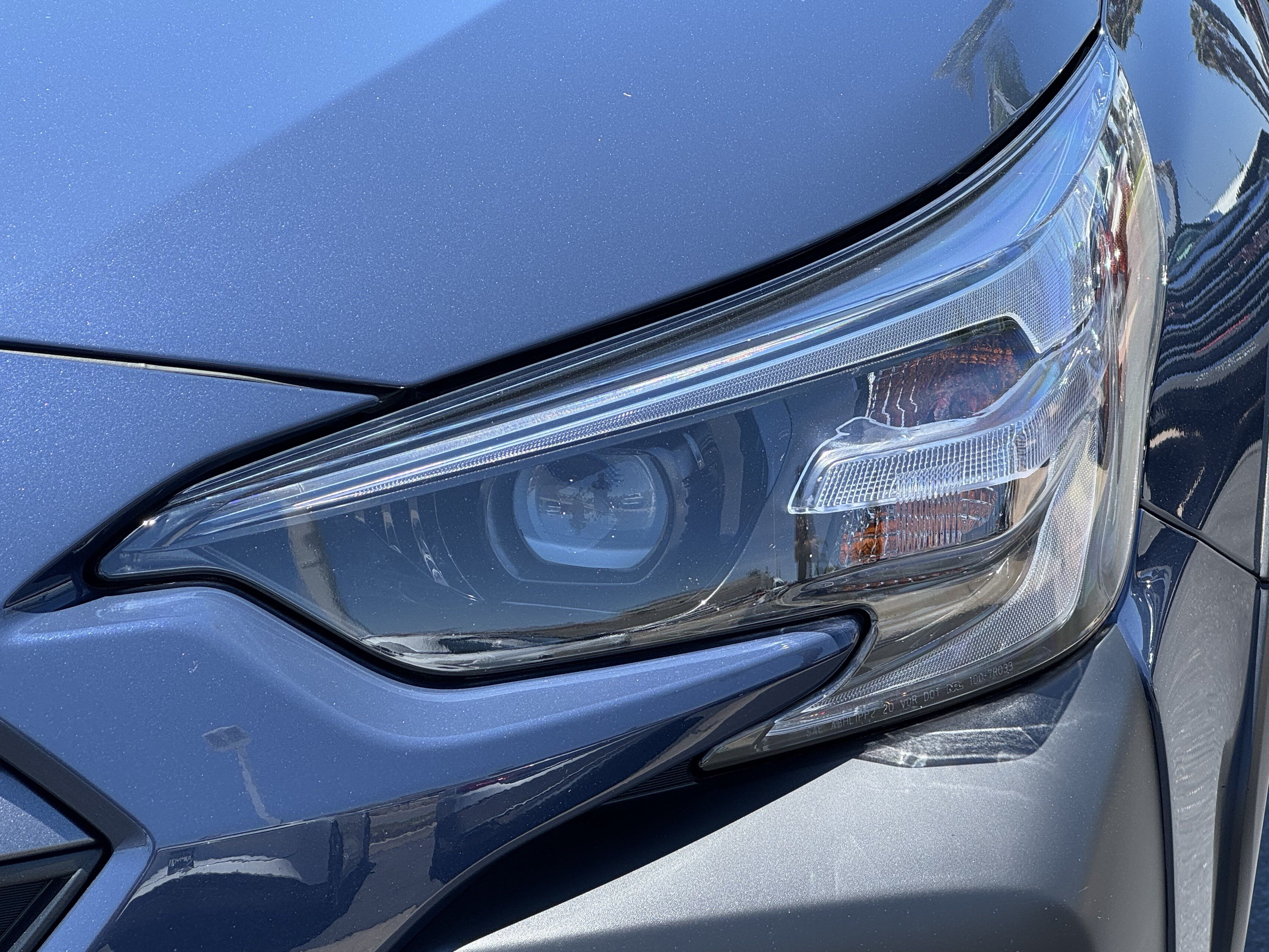 Used 2025 Subaru Outback Premium AWD/4WD image 5
