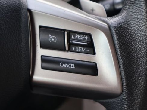 Used 2014 Subaru Crosstrek 2.0i Limited AWD/4WD image 7
