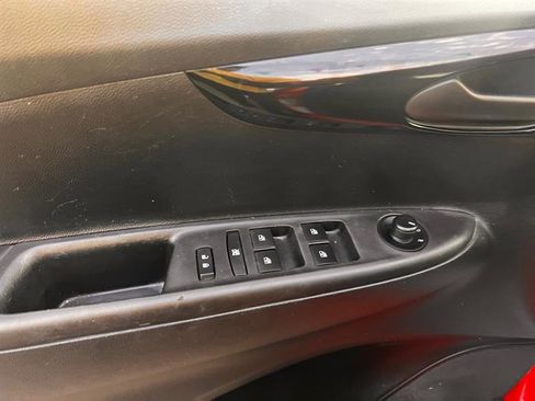 Used 2016 Chevrolet Spark LT image 31