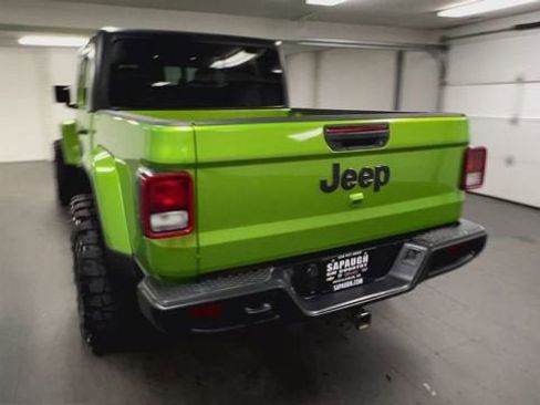 Used 2025 Jeep Gladiator Sport AWD/4WD image 7