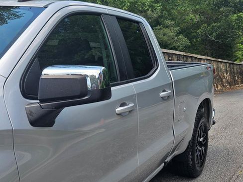 Used 2020 Chevrolet Silverado 1500 LT w/ Trailering Package AWD/4WD image 19