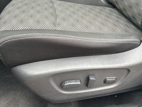 Used 2019 Nissan Rogue Sport SV w/ All-Weather Package AWD/4WD image 23