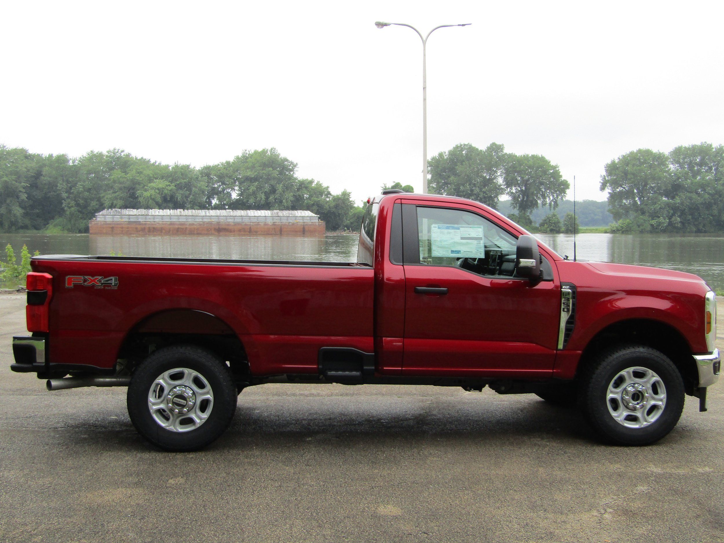 New 2026 Ford F350 XLT w/ 360-Degree Camera Package AWD/4WD image 5