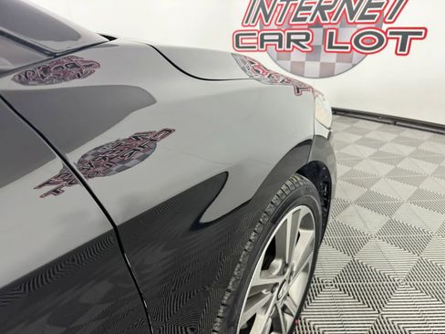 Used 2017 Hyundai Elantra Limited FWD image 30