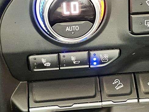 Used 2021 GMC Sierra 1500 AT4 AWD/4WD image 19