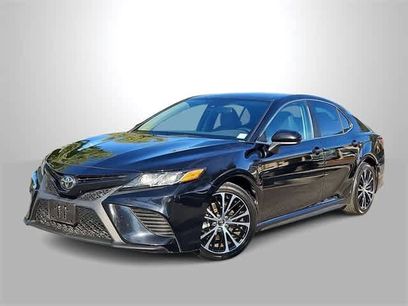 Used 2020 Toyota Camry SE