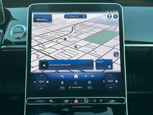 Used 2025 Mercedes-Benz S 500 S 500 image 36