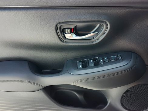 New 2026 Honda HR-V LX image 29