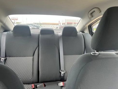 Used 2020 Nissan Versa S FWD image 19