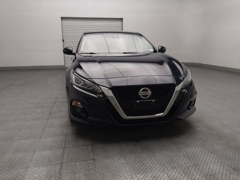 Used 2019 Nissan Altima 2.5 SV FWD image 14