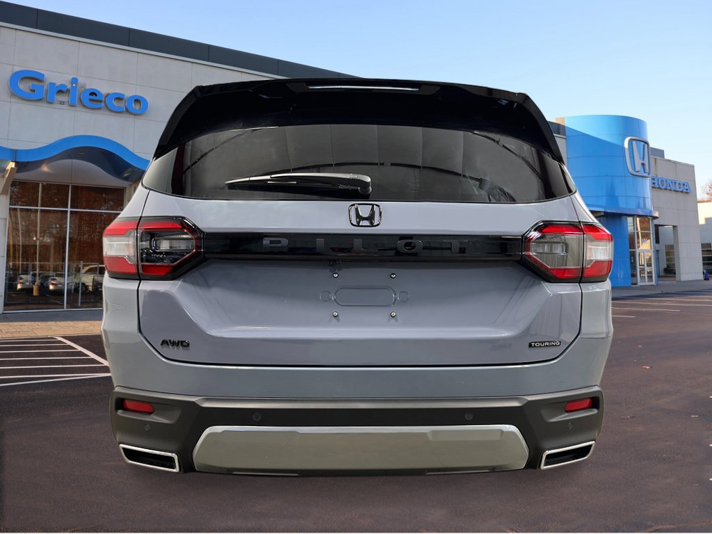 New 2026 Honda Pilot Touring image 4