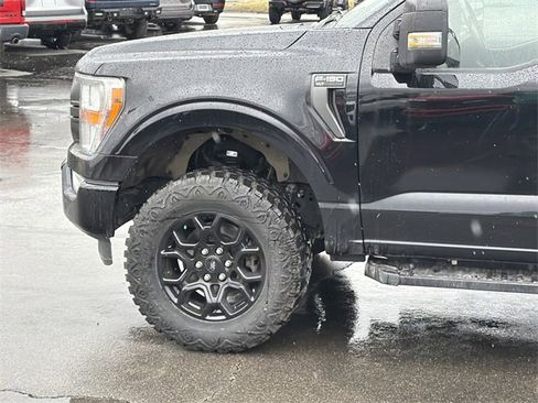 Used 2022 Ford F150 XLT w/ Equipment Group 301A Mid image 8