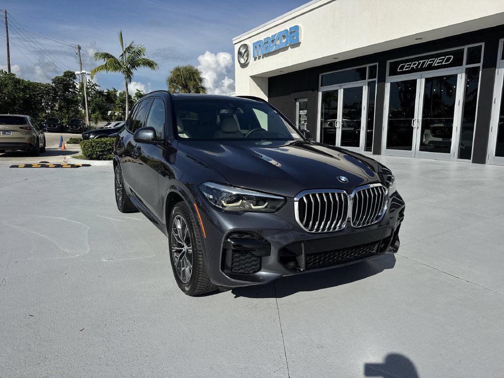 Used 2022 BMW X5 sDrive40i w/ M Sport Package RWD image 7