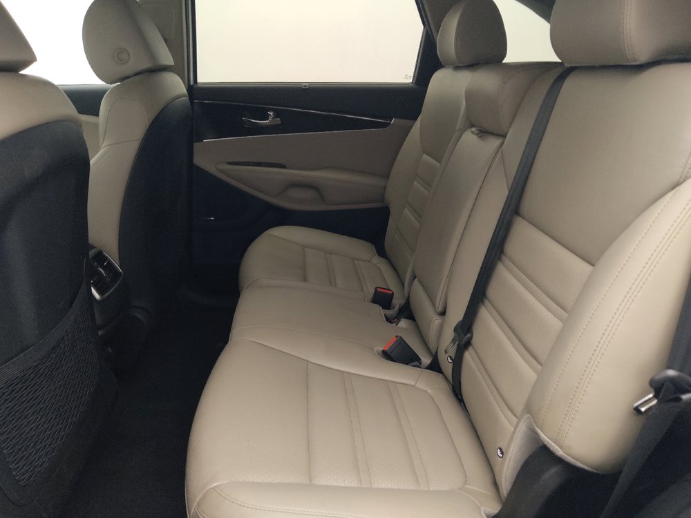 Used 2019 Kia Sorento EX w/ EX Touring Package FWD image 18
