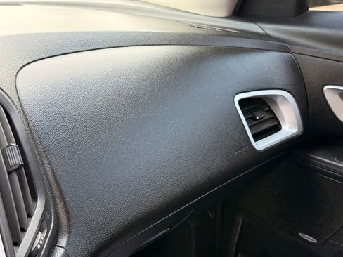 Used 2017 Chevrolet Equinox LT w/ Convenience Package FWD image 19