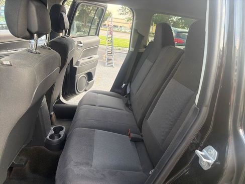 Used 2015 Jeep Patriot Sport w/ Power Value Group FWD image 13