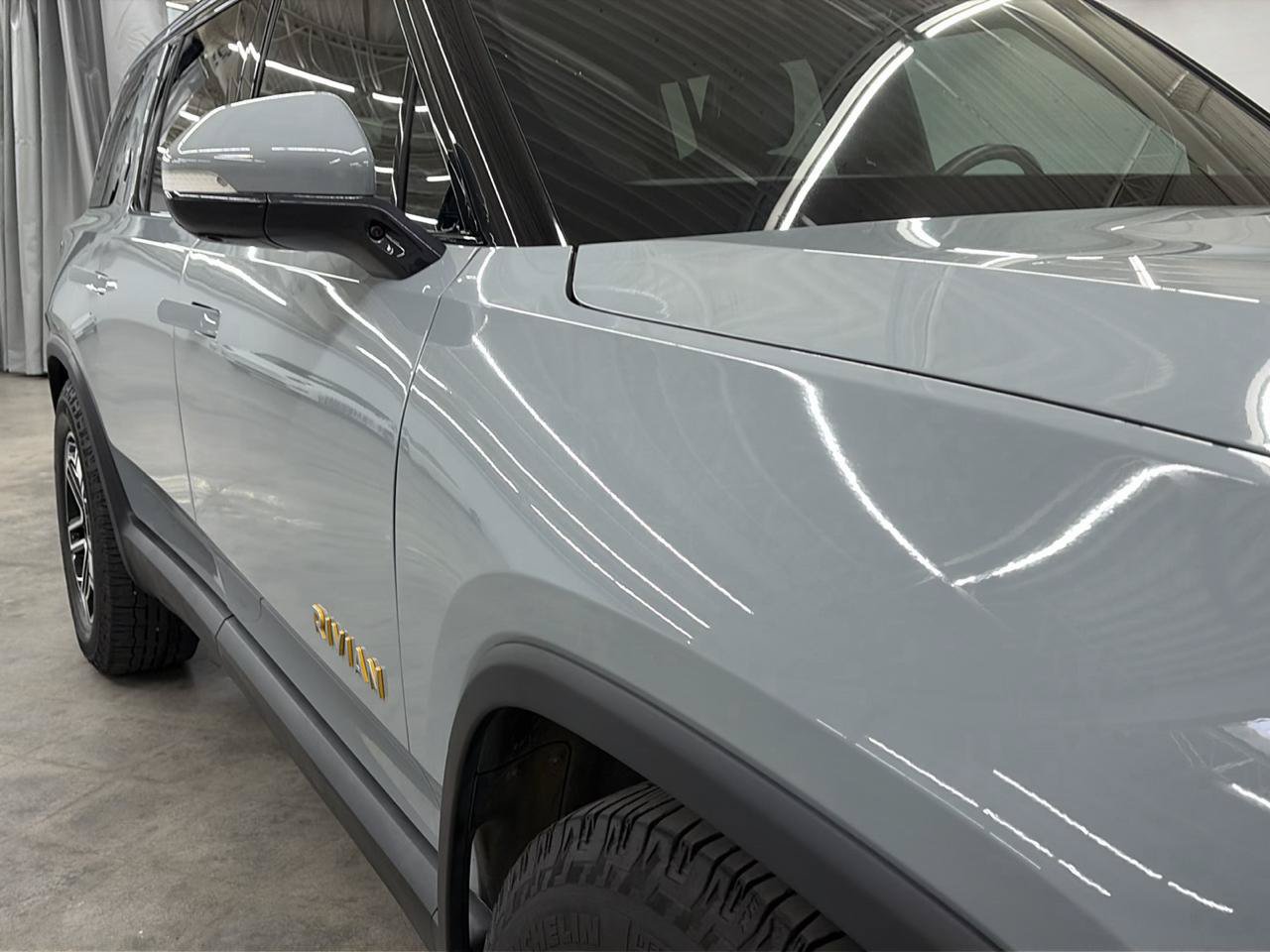 Used 2023 Rivian R1S Adventure Quad AWD/4WD image 5