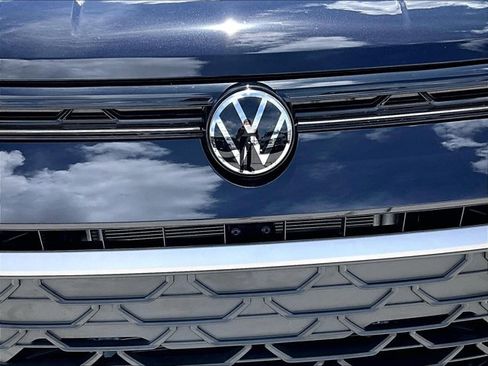 Used 2026 Volkswagen Taos S FWD image 30