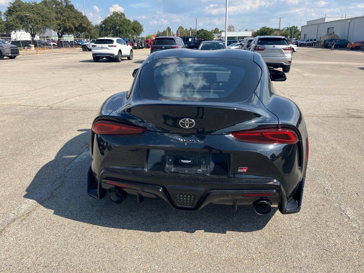 Used 2023 Toyota Supra RWD image 5
