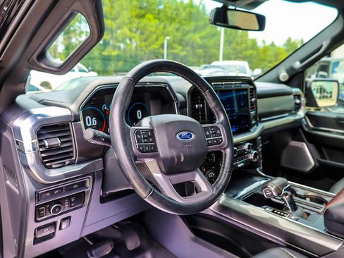 Used 2021 Ford F150 Lariat w/ Equipment Group 502A High AWD/4WD image 15