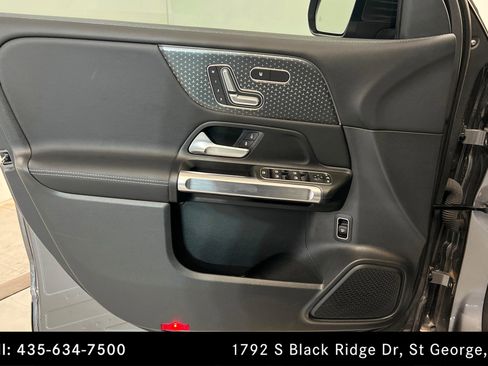 Certified 2025 Mercedes-Benz GLB 250 4MATIC image 14