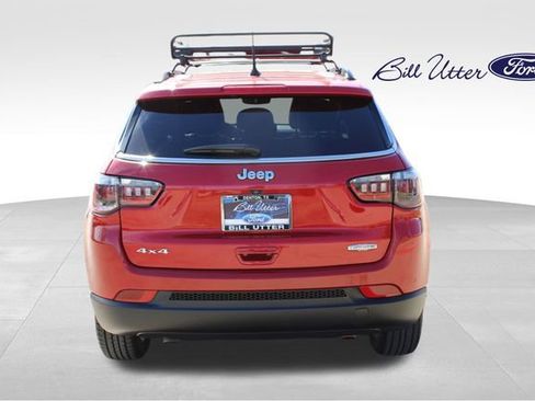 Used 2023 Jeep Compass Latitude image 6