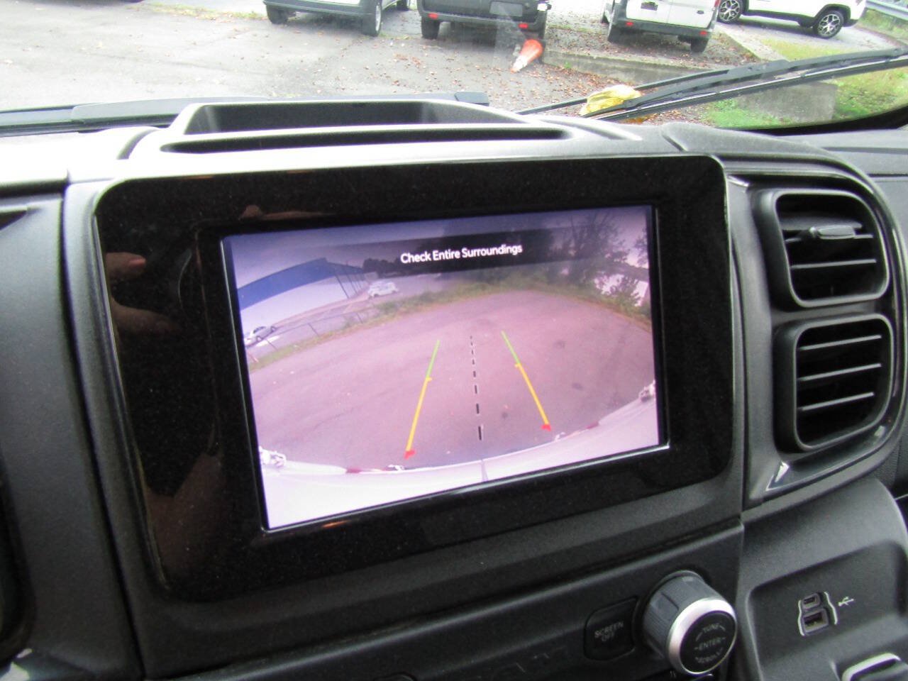 Used 2025 RAM ProMaster 3500 w/ Convenience Group FWD image 11