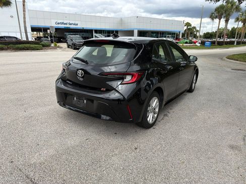 Used 2024 Toyota Corolla SE FWD image 5
