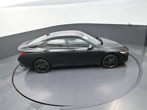 New 2026 Hyundai Elantra SEL Sport Premium FWD image 29
