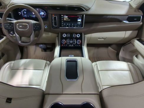 Used 2023 GMC Yukon Denali image 23