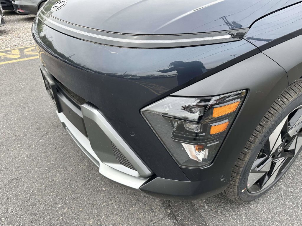 New 2026 Hyundai Kona Limited AWD/4WD image 7