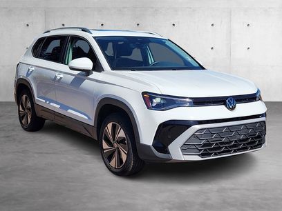 Used 2025 Volkswagen Taos SE