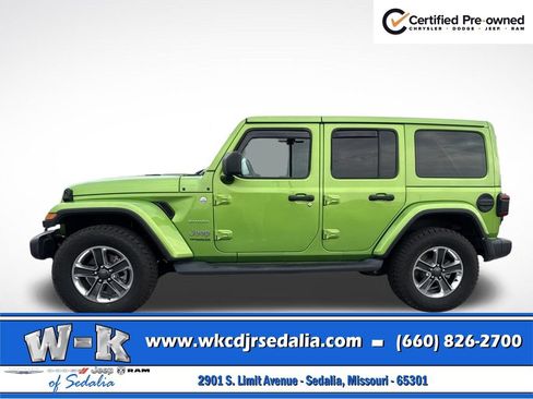 Used 2019 Jeep Wrangler Unlimited Sahara AWD/4WD image 11