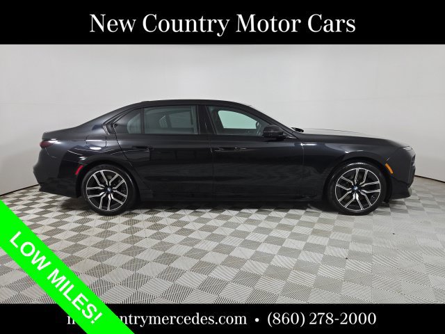 Used 2024 BMW 740i xDrive w/ M Sport Professional Package AWD/4WD image 12