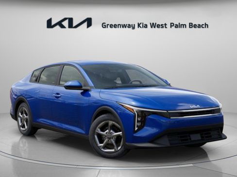 New 2026 Kia K4 LXS image 8