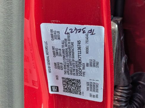 Used 2026 Chevrolet Colorado Z71 w/ Technology Package image 29