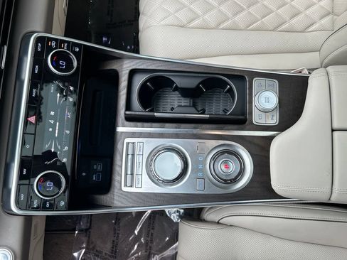 Used 2024 Genesis GV80 3.5T Advanced AWD/4WD image 18