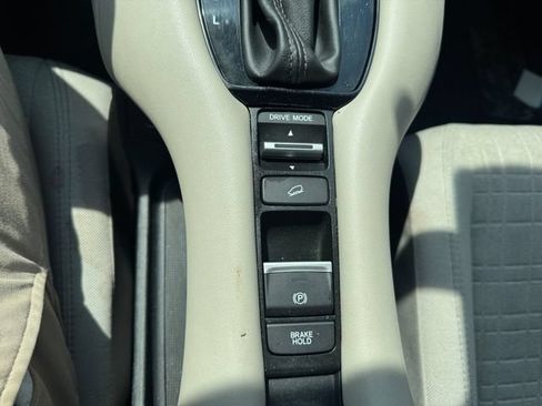 Used 2024 Honda HR-V LX image 22
