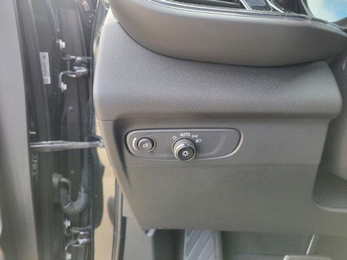 Used 2023 Buick Envision Essence w/ Sport Touring Package image 19