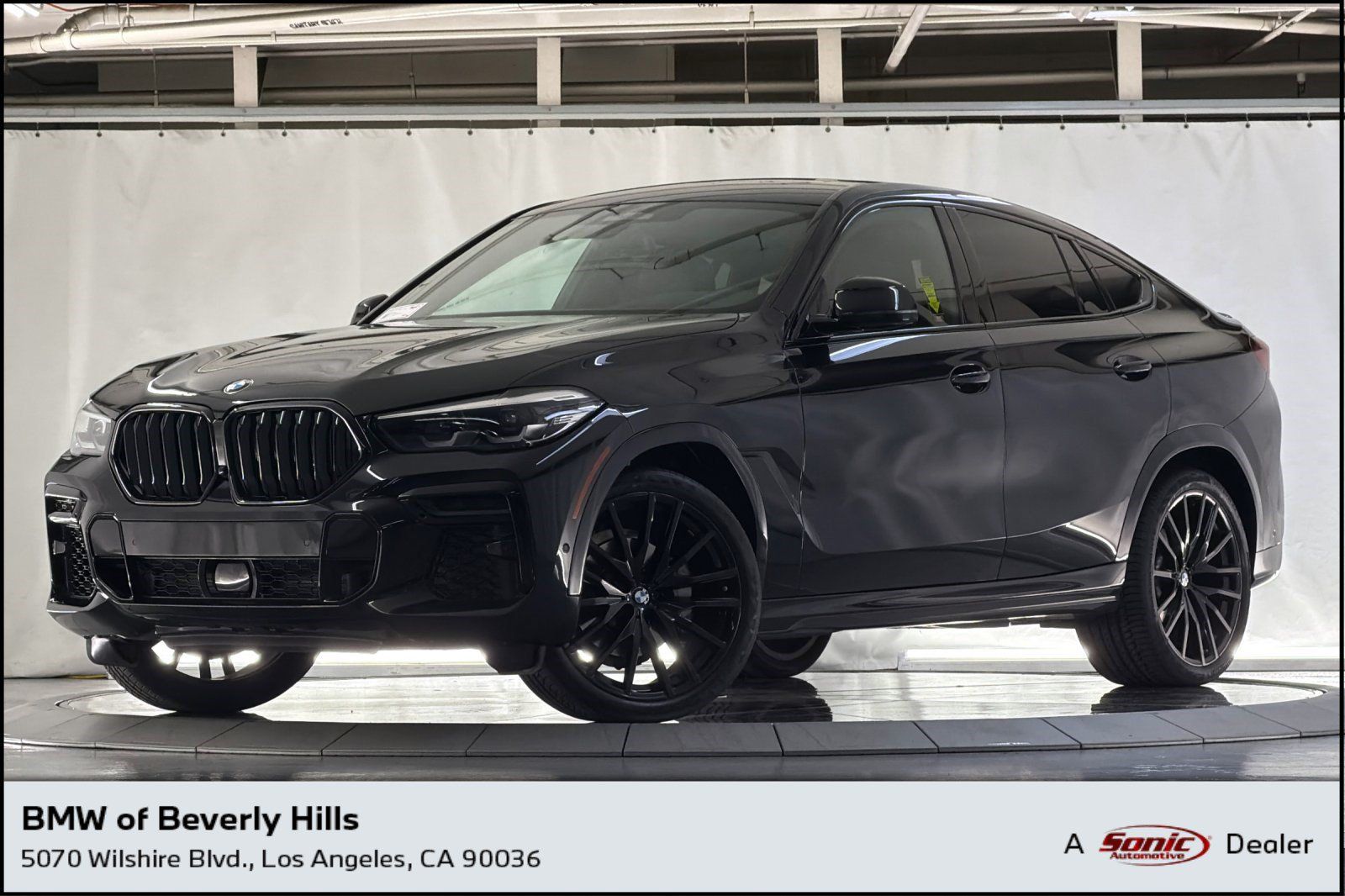 Used 2023 BMW X6 xDrive40i w/ M Sport Package AWD/4WD image 1