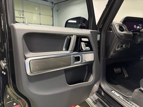Used 2026 Mercedes-Benz G 550 G550 image 15