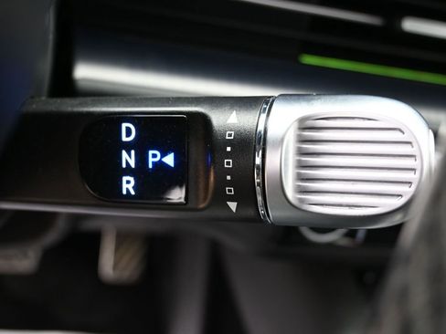 Used 2023 Hyundai Ioniq 6 Limited RWD image 23