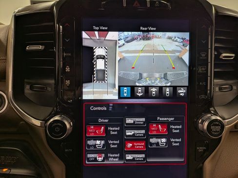 Used 2019 RAM 3500 Laramie image 12