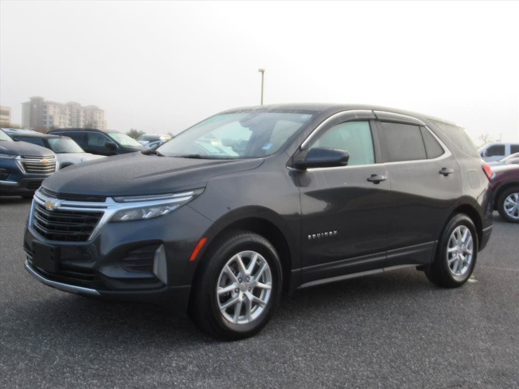 Used 2023 Chevrolet Equinox LT AWD/4WD image 3