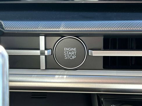 New 2026 Hyundai Santa Fe SEL image 32