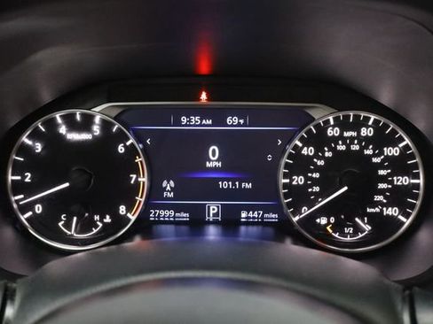 Used 2024 Nissan Altima 2.5 SV image 27